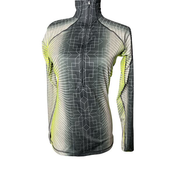 Nike Pro Women's Jacket in Black Yellow Pattern w/Three Quarter Zipper Size M - Picture 1 of 8